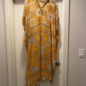 Chic Vintage Orange and Gray Patterned Kaftan